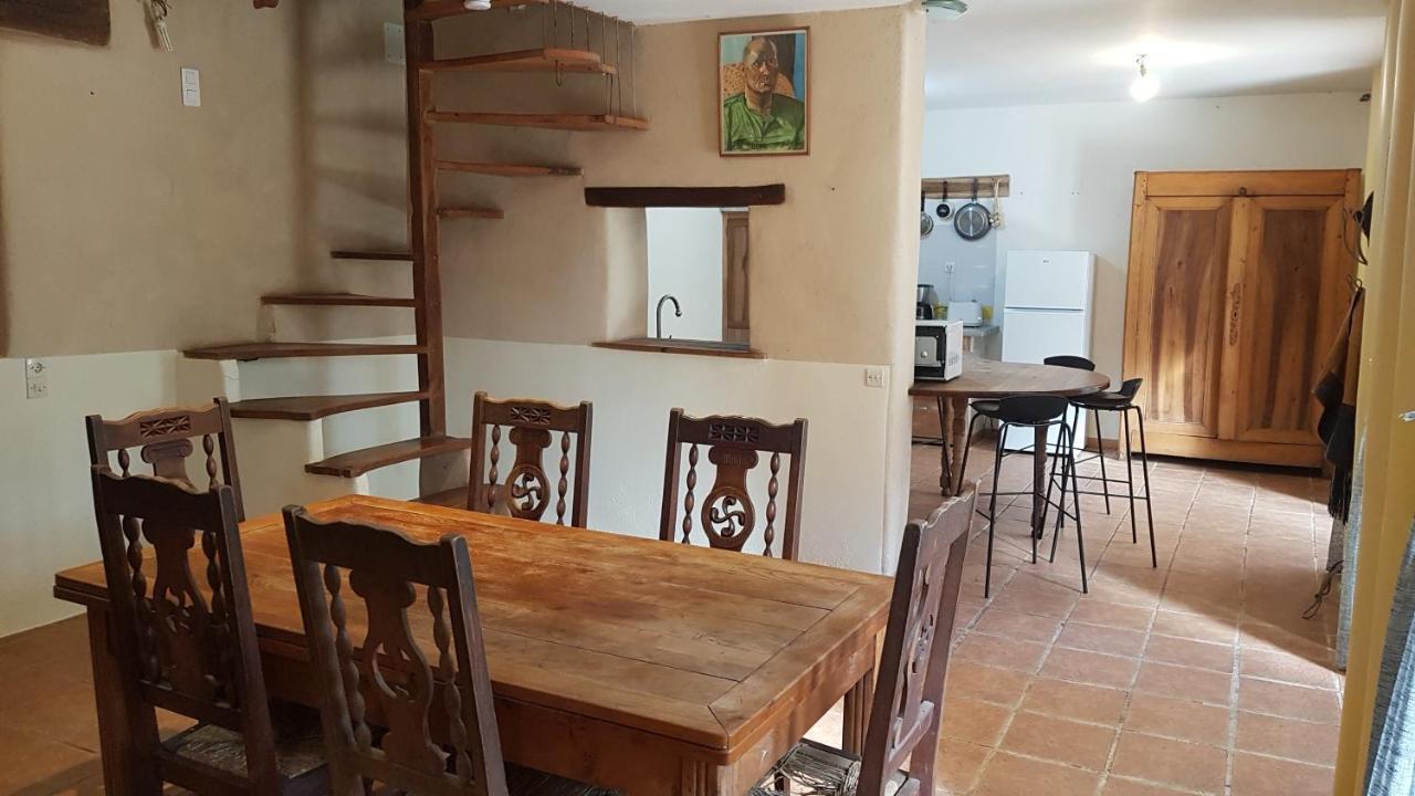 Maison Isolee Dans Les Vignes Et Les Bois Valady Eksteriør billede